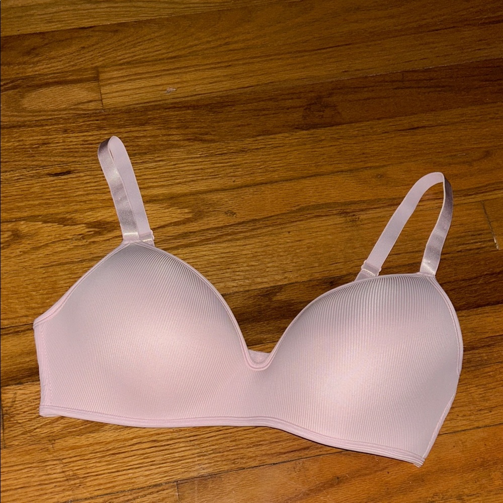 Seamless Pink Bra